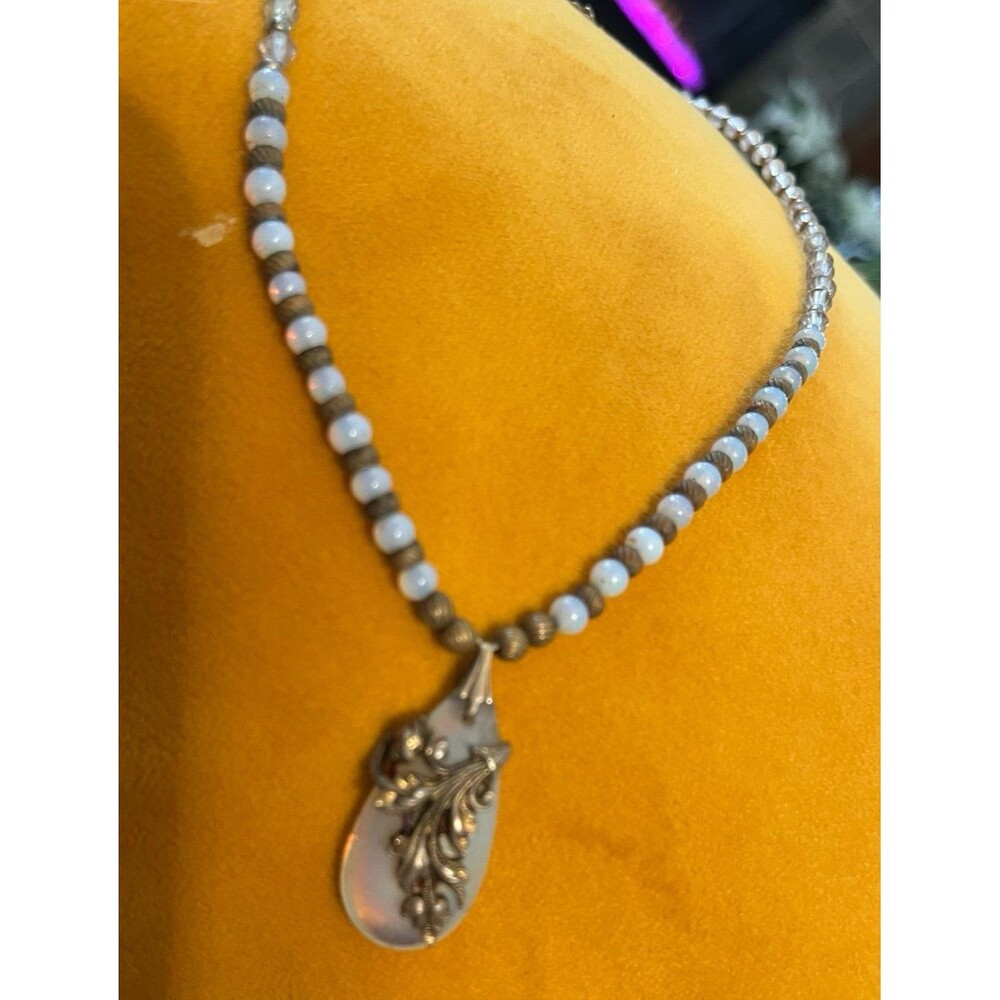 Vintage Art Deco Moonstone Glass beaded Pendant necklace w Ormolu details 17”-21